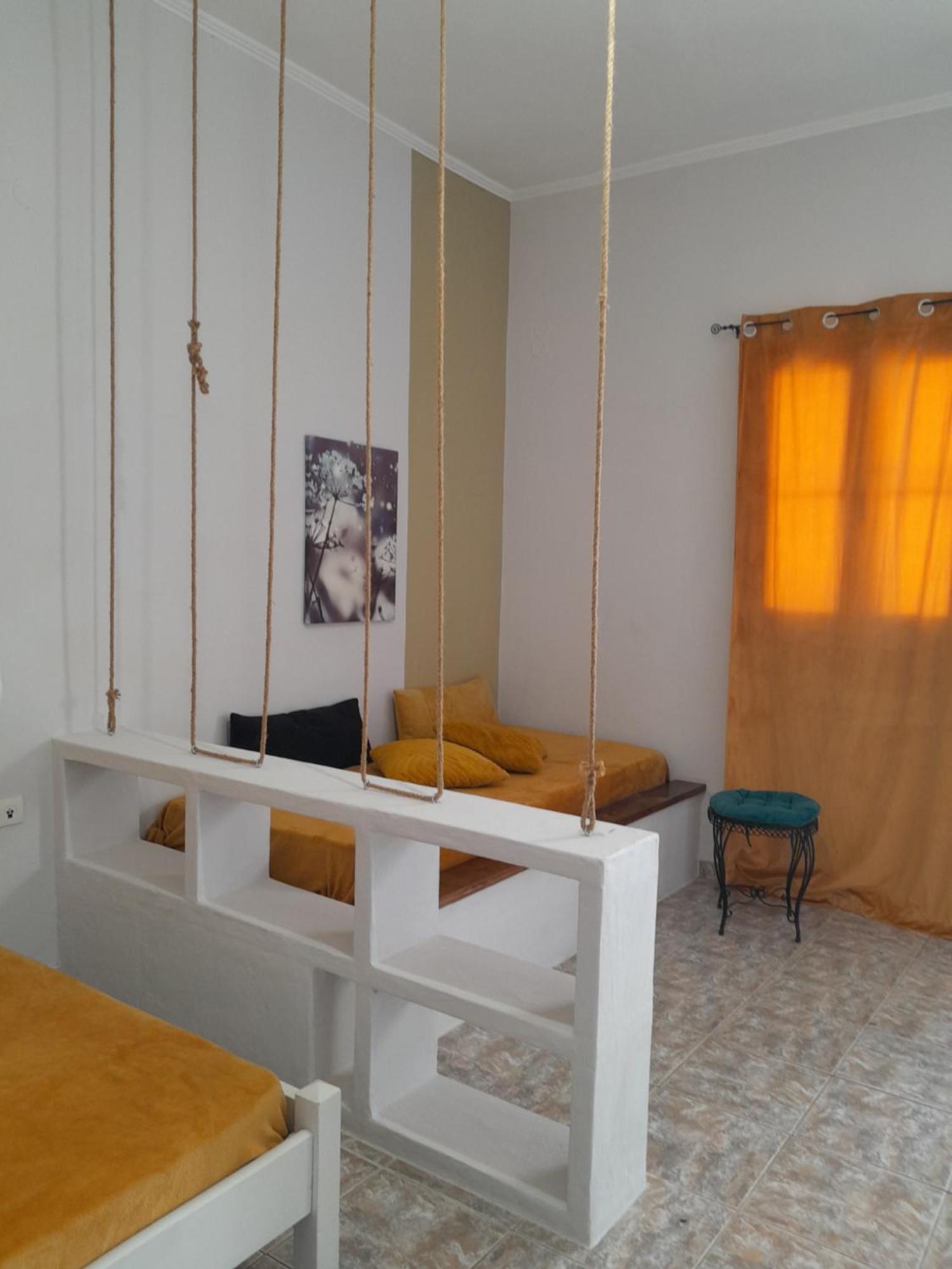 Overhill Apartments Adamas Ngoại thất bức ảnh